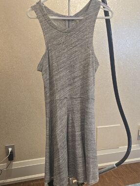 Grey State Heather Gray Sleeveless Midi Dress